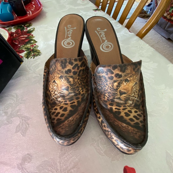 Wild Leopard MulesEUC - Picture 3 of 16